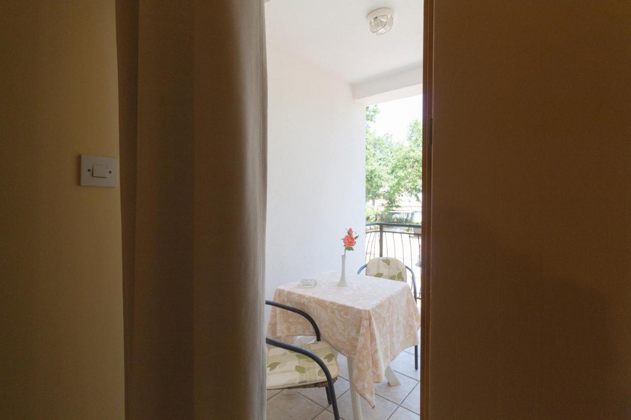 Rooms And Apartments Palma B&B Medulin Exterior photo