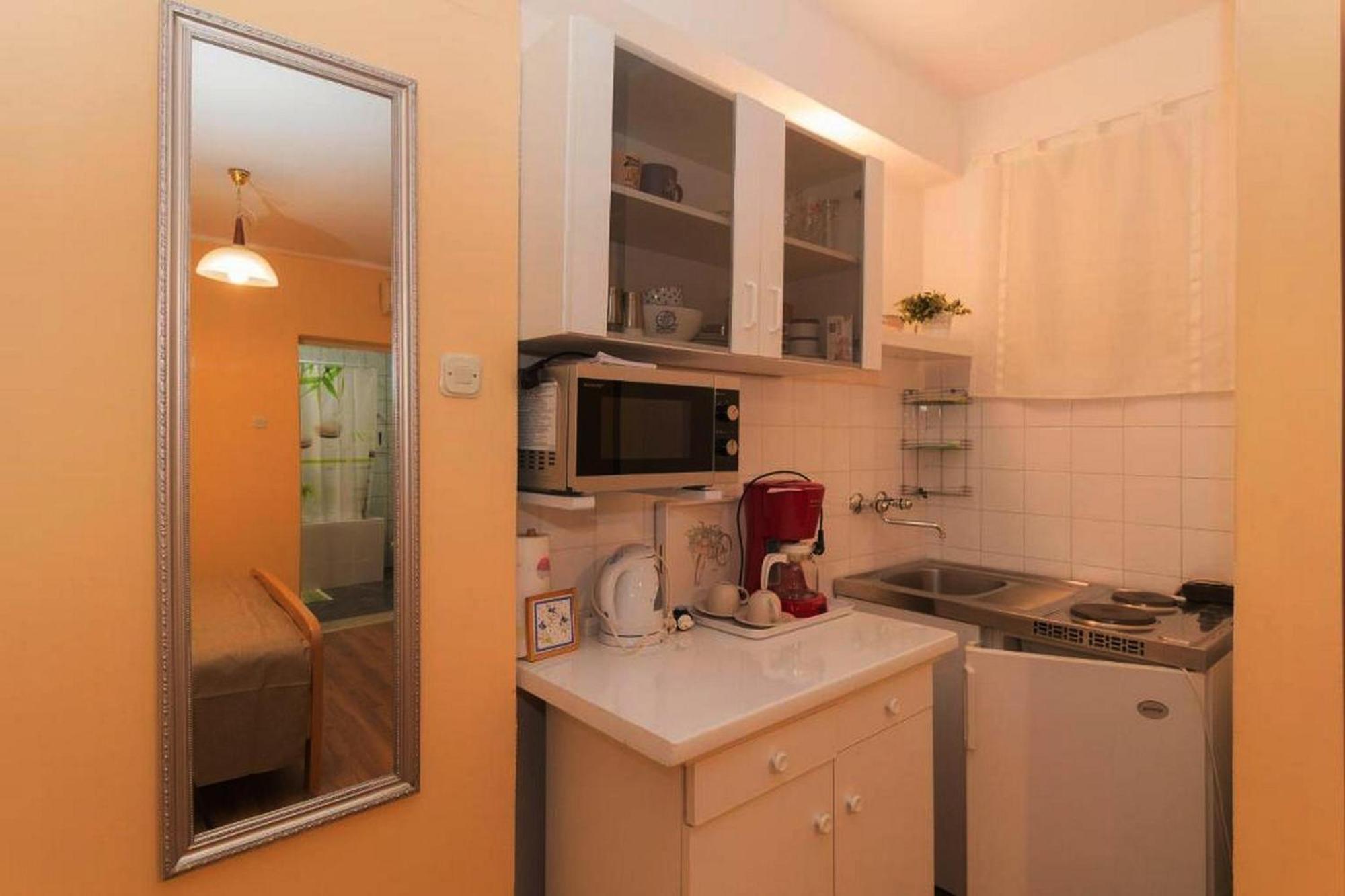 Rooms And Apartments Palma B&B Medulin Exterior photo